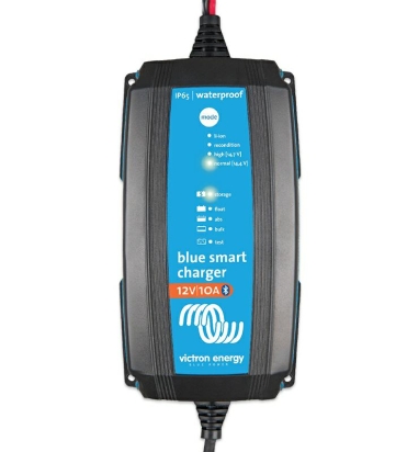 Blue Smart IP65 Charger 12/15(1) 230V CEE 7/17 Retail