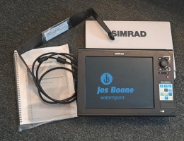 Simrad NSS12 MFD